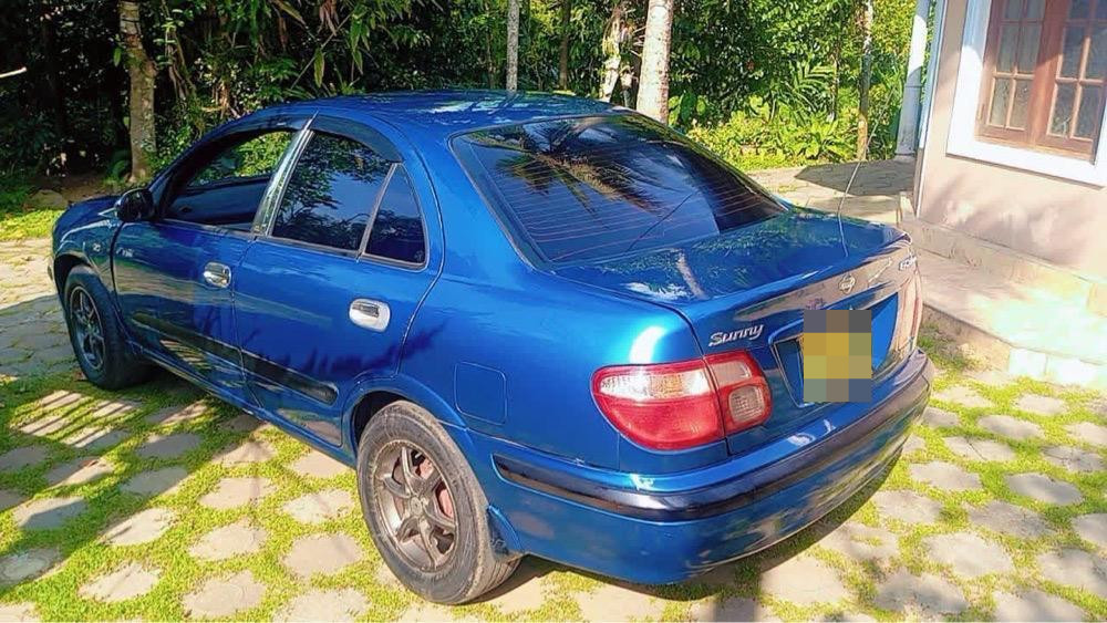 Nissan Sunny 2000 - Used Car sale in Sri Lanka - patpat.lk