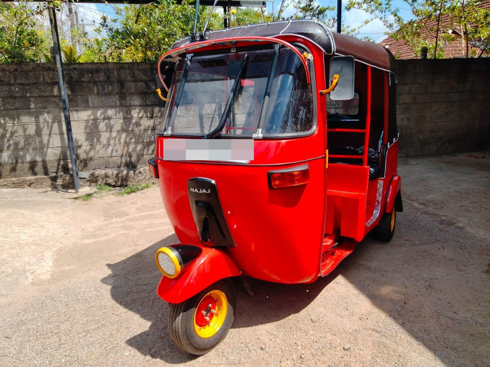 Bajaj Three Wheel 2006 - භාවිතා කරන ලද ත්‍රිරෝද රථය sale in Sri Lanka - patpat.lk