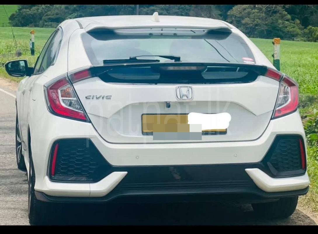 Honda Civic 2017 - பயன்படுத்தப்பட்டது கார் sale in Sri Lanka - patpat.lk