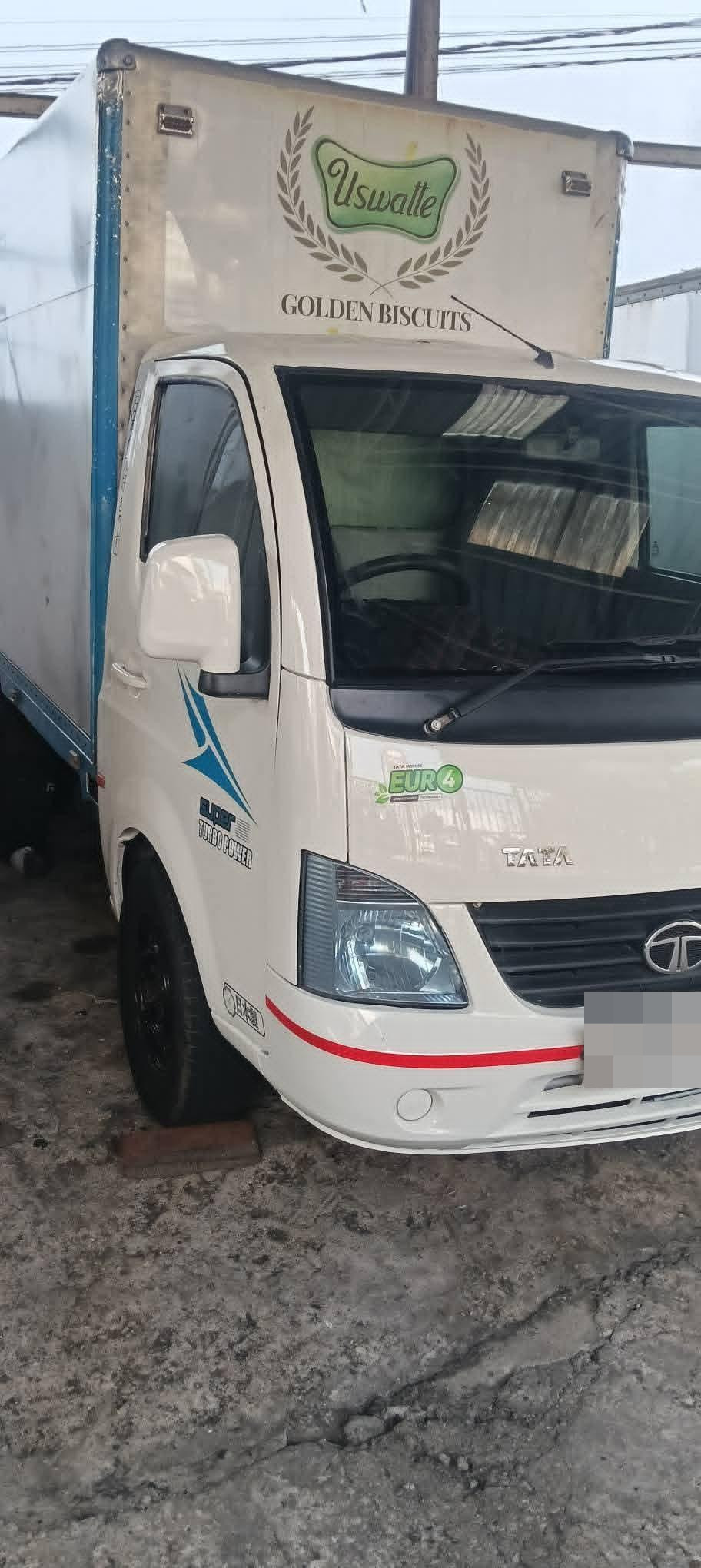 Advertisement image 4