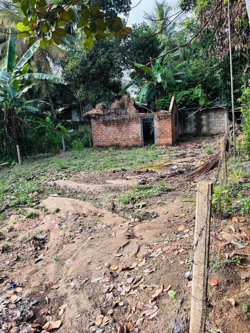 Commercial Land for Sale in Embilipitiya