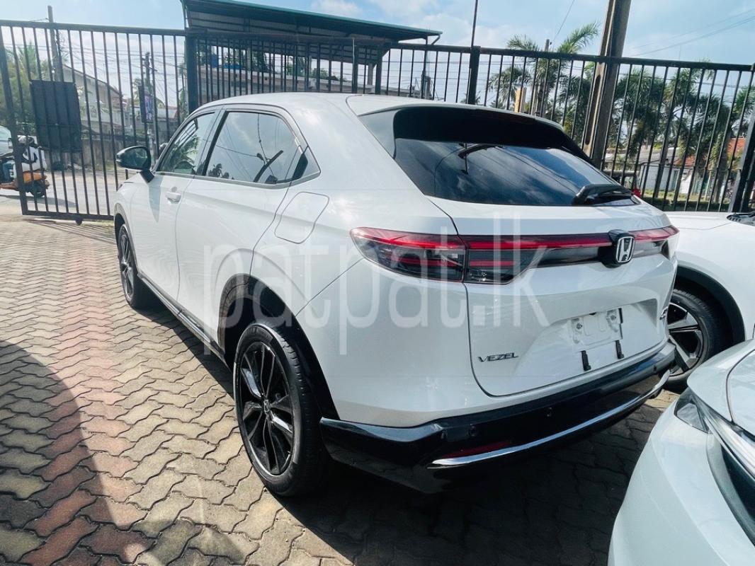 Advertisement image 4