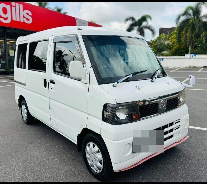 Nissan Clipper 2011 - பயன்படுத்தப்பட்டது வேன் sale in Sri Lanka - patpat.lk