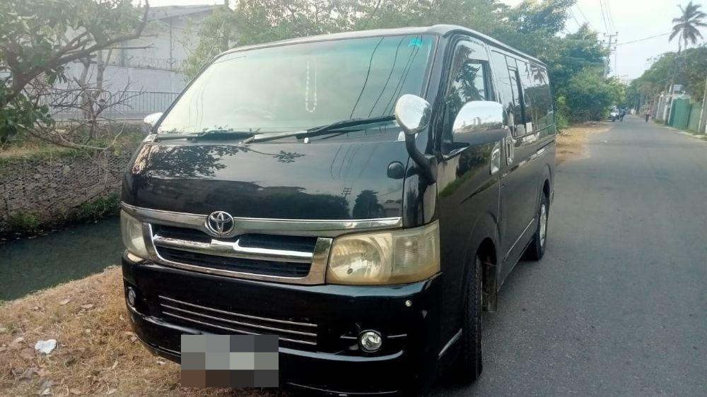 Toyota Hiace 2006 - Used Van sale in Sri Lanka - patpat.lk