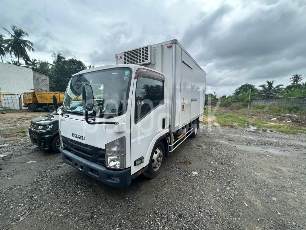 Advertisement image 3