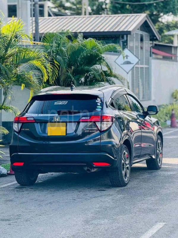 Advertisement image 4