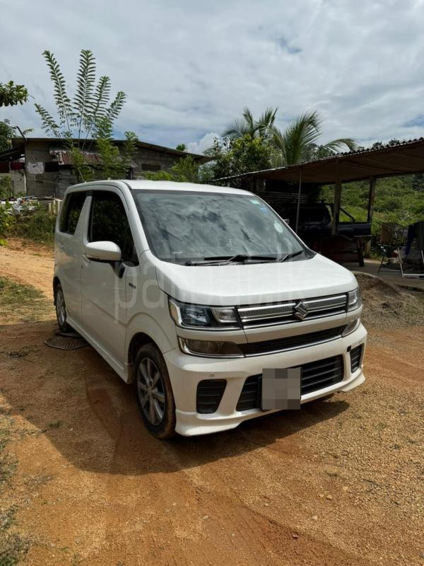 Suzuki Wagon R 2017 - பயன்படுத்தப்பட்டது கார் sale in Sri Lanka - patpat.lk