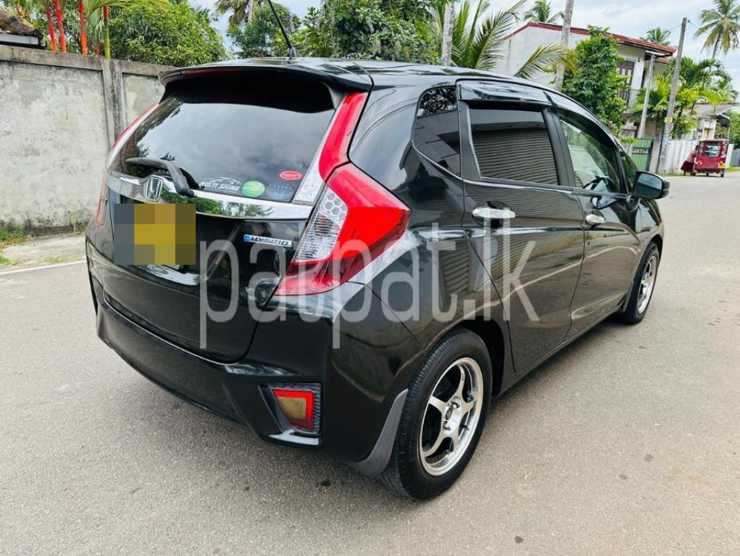 Advertisement image 5