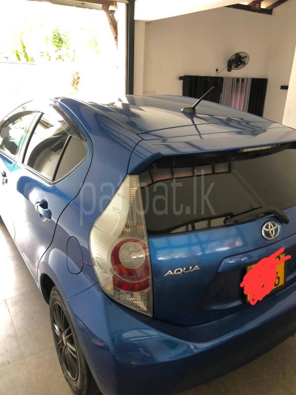 Toyota Aqua 2013 - Used Car sale in Sri Lanka - patpat.lk