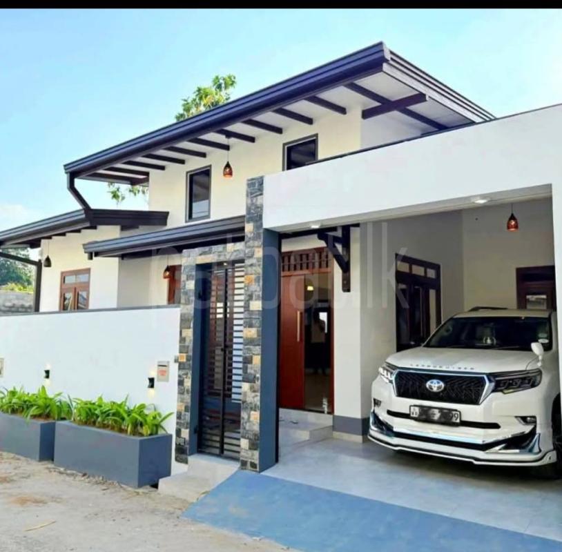 House for Sale in Kottawa ads-image-1