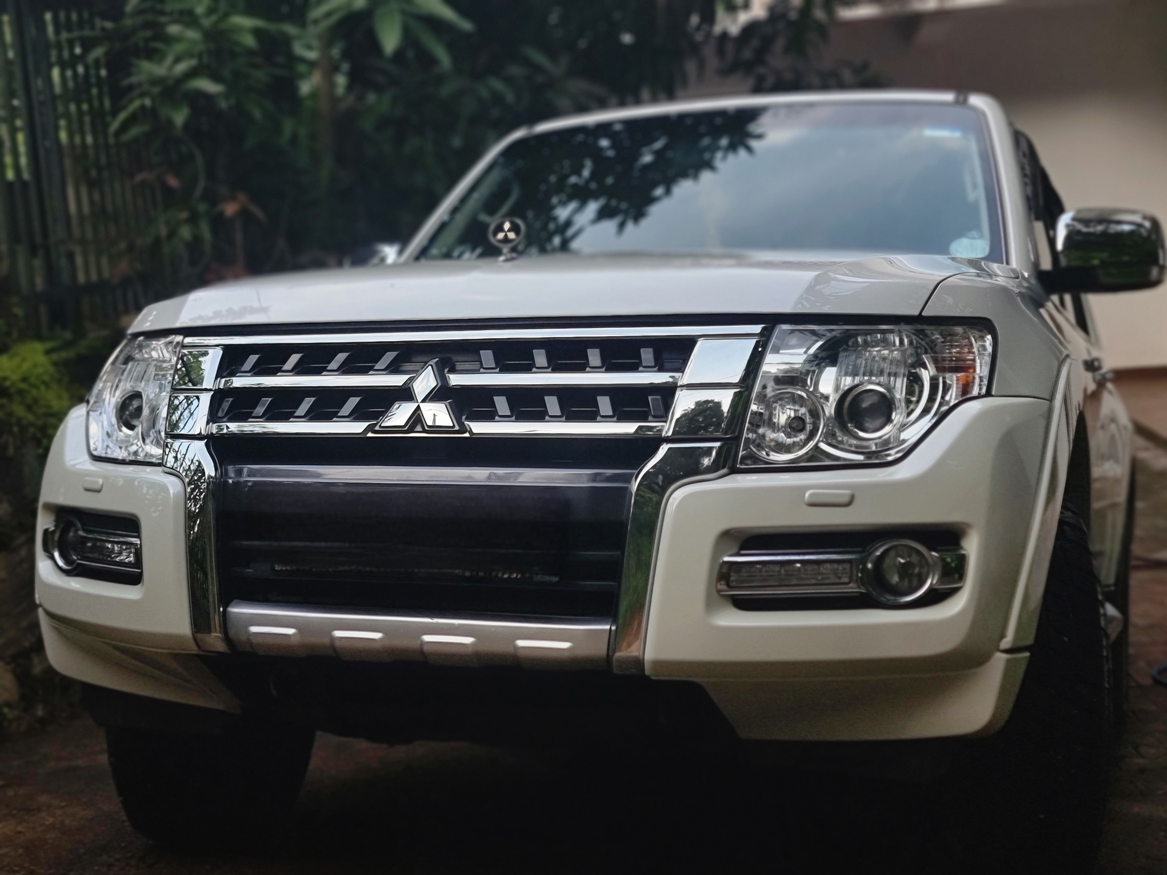Mitsubishi Montero 2015 - Used SUV sale in Sri Lanka - patpat.lk