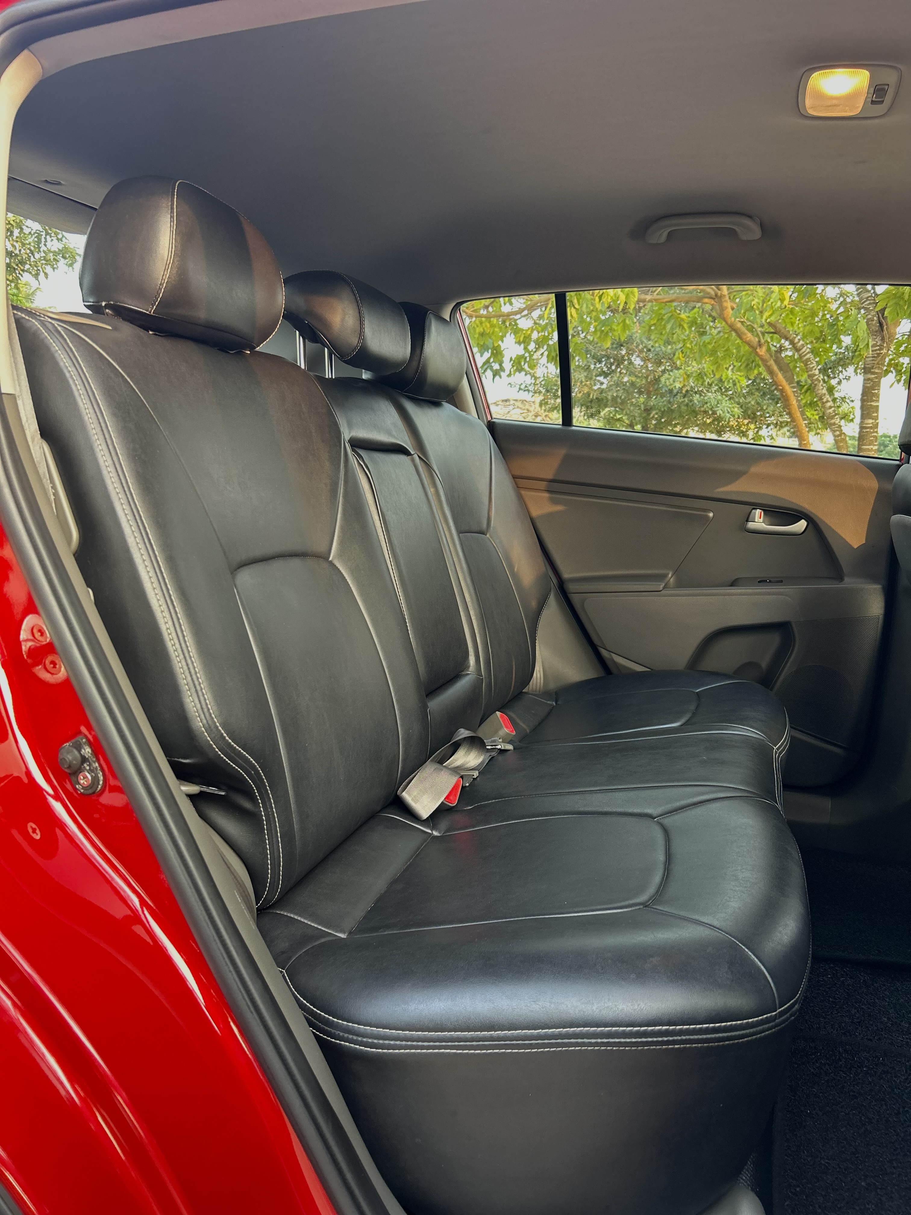 KIA Sportage 2013 - பயன்படுத்தப்பட்டது SUV sale in Sri Lanka - patpat.lk