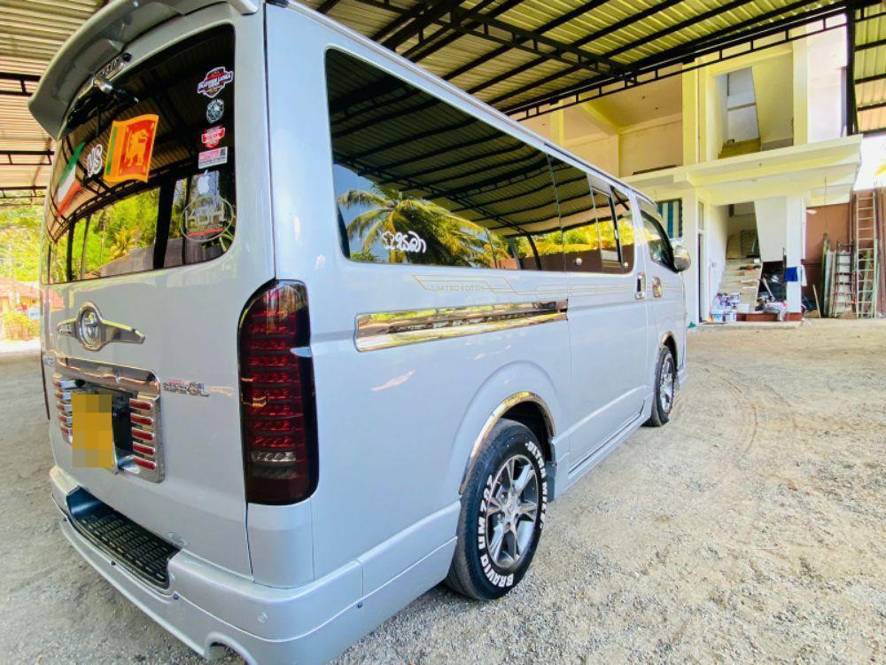 Toyota Super GL 2012 - Used Van sale in Sri Lanka - patpat.lk