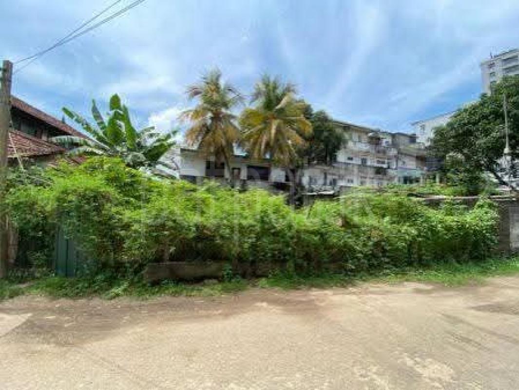 Agricultural Land for Sale in Maradana (Colombo 10)