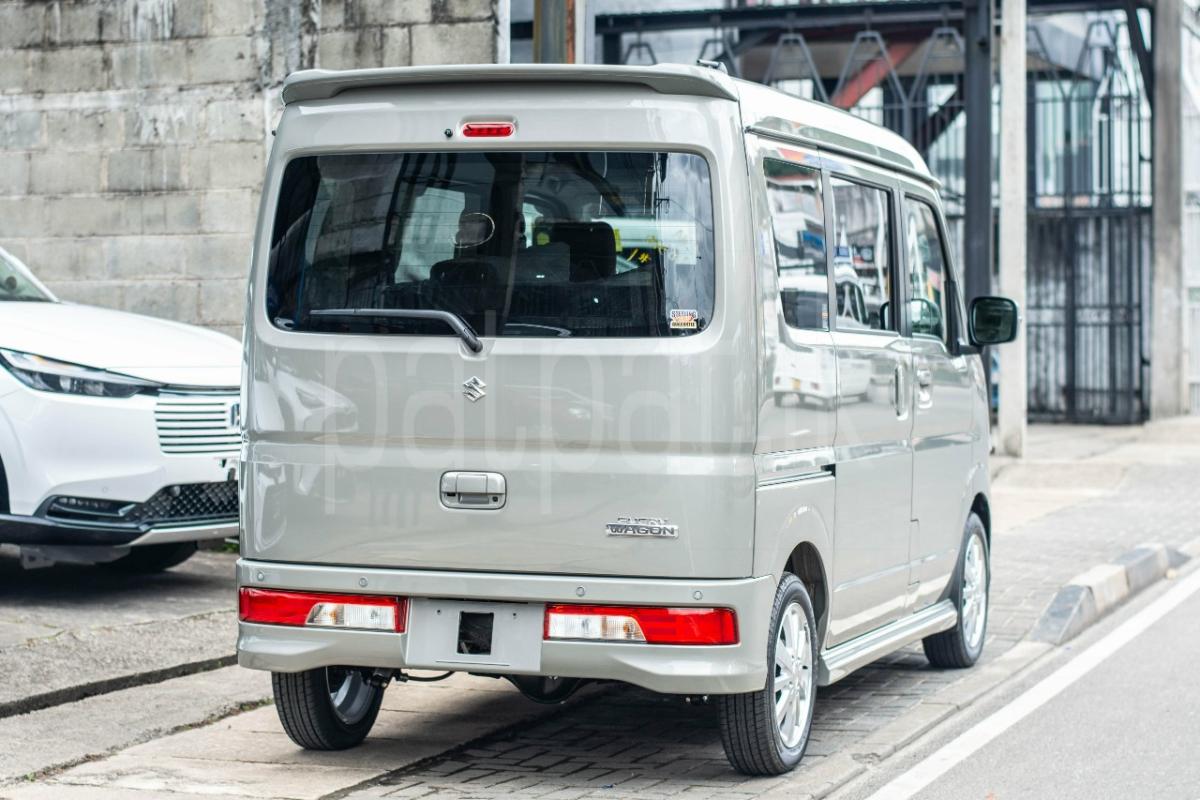 Advertisement image 5