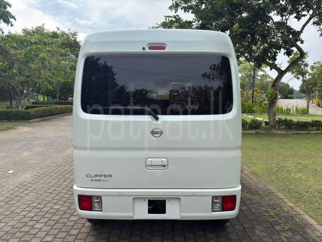 Advertisement image 6