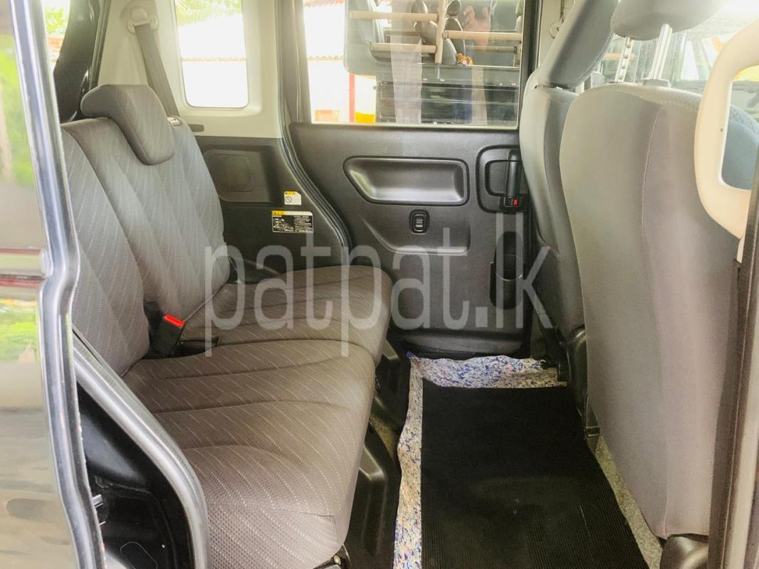 Advertisement image 6