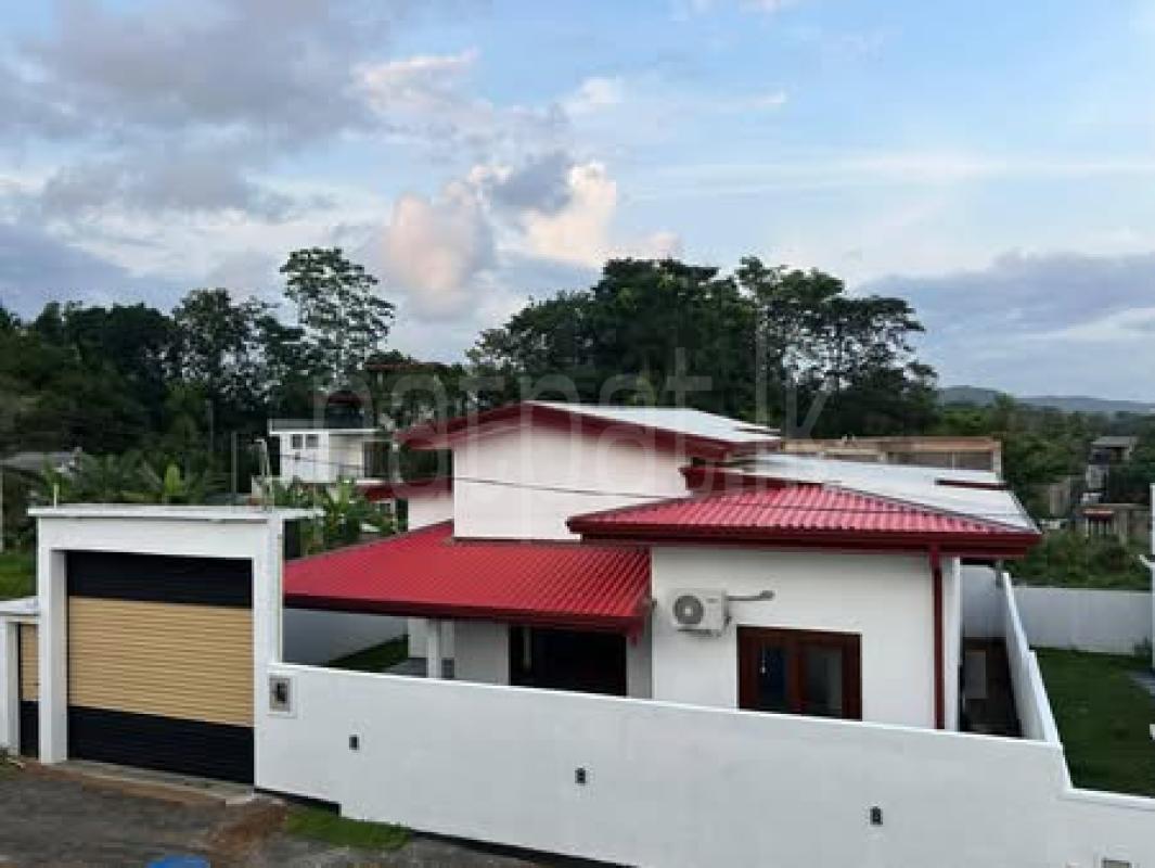 House for Sale in Watareka