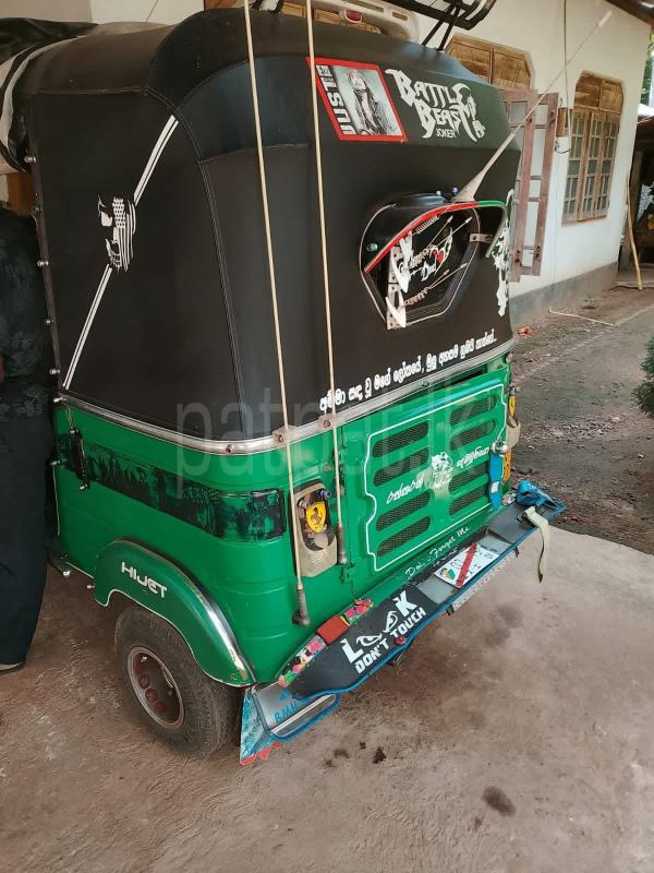 Bajaj Three Wheel 2007 - பயன்படுத்தப்பட்டது முச்சக்கர வண்டி sale in Sri Lanka - patpat.lk