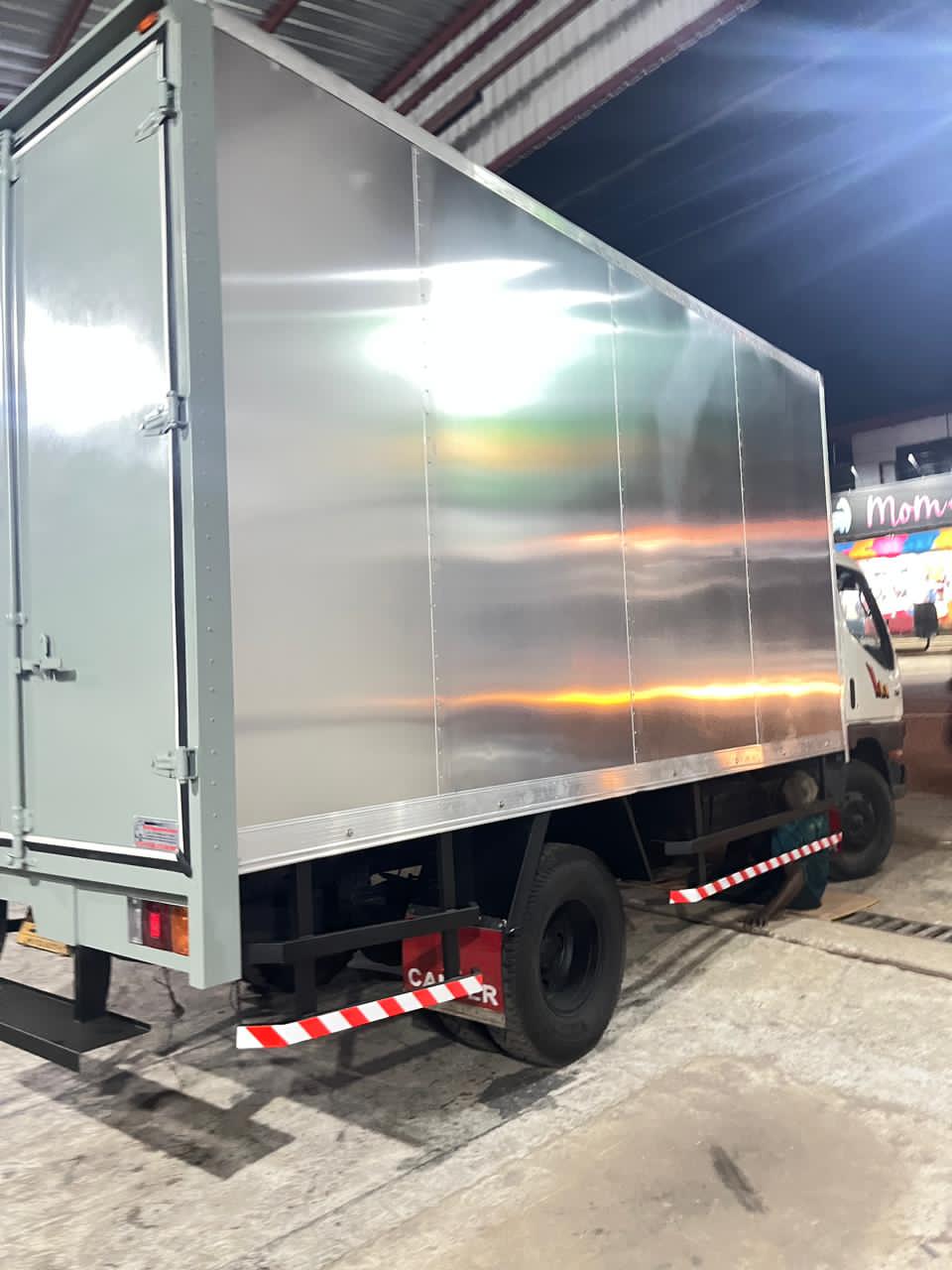 Mitsubishi Canter 1992 - பயன்படுத்தப்பட்டது டிரக் sale in Sri Lanka - patpat.lk