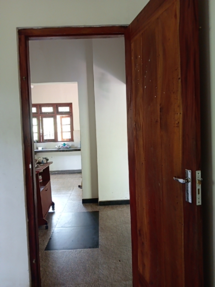 House for Sale in Meepe