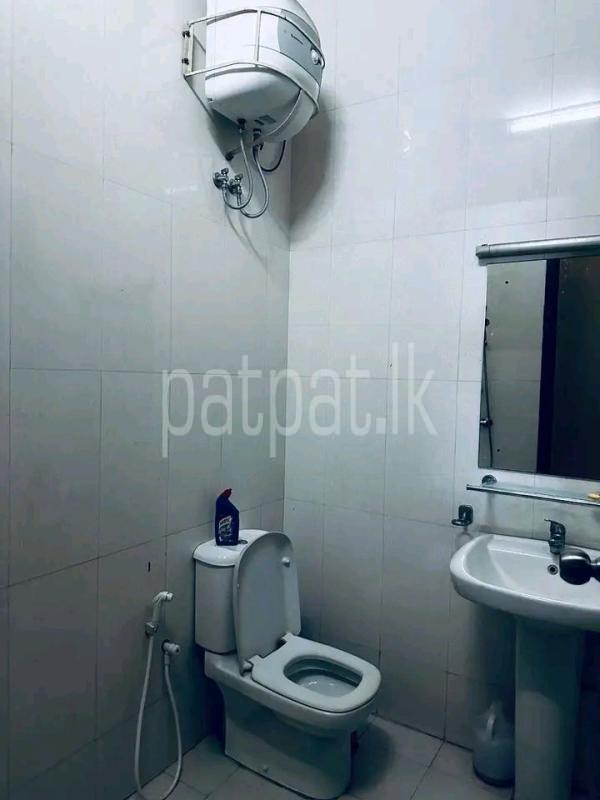 Semi Luxury Apartment for Sale in Kotahena (Colombo 13)