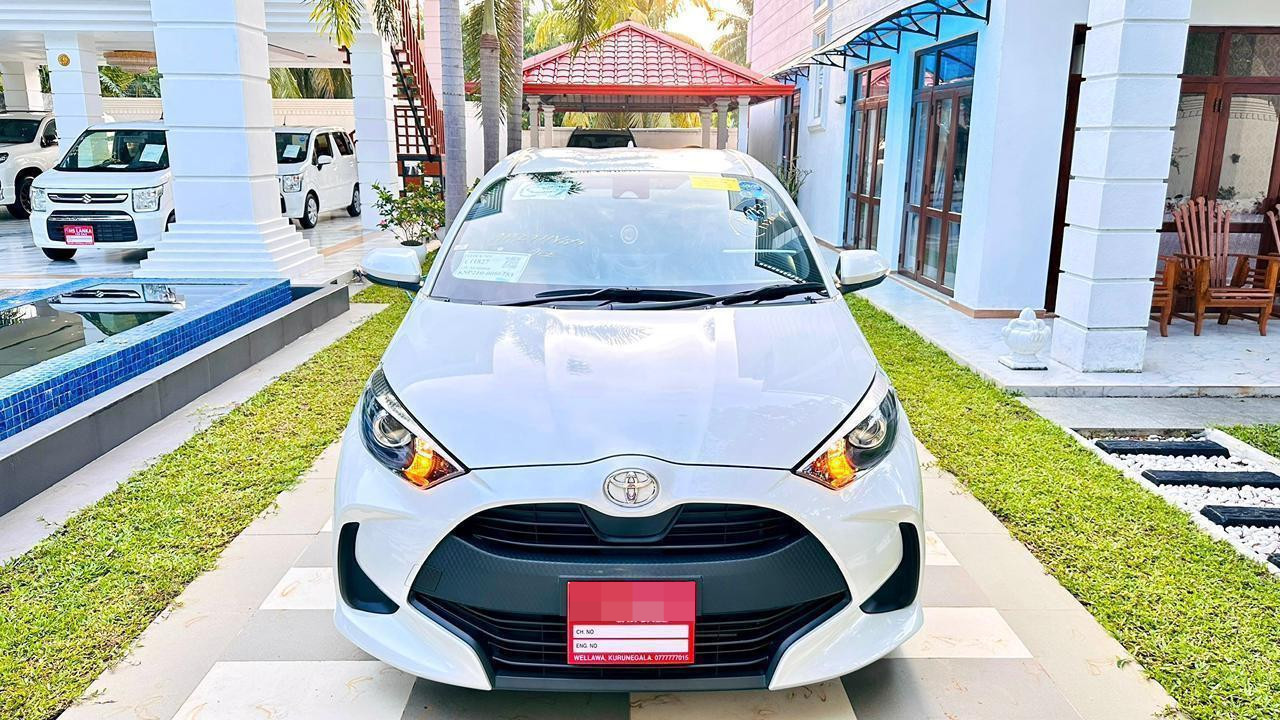Toyota Yaris 2023 ads-image-1