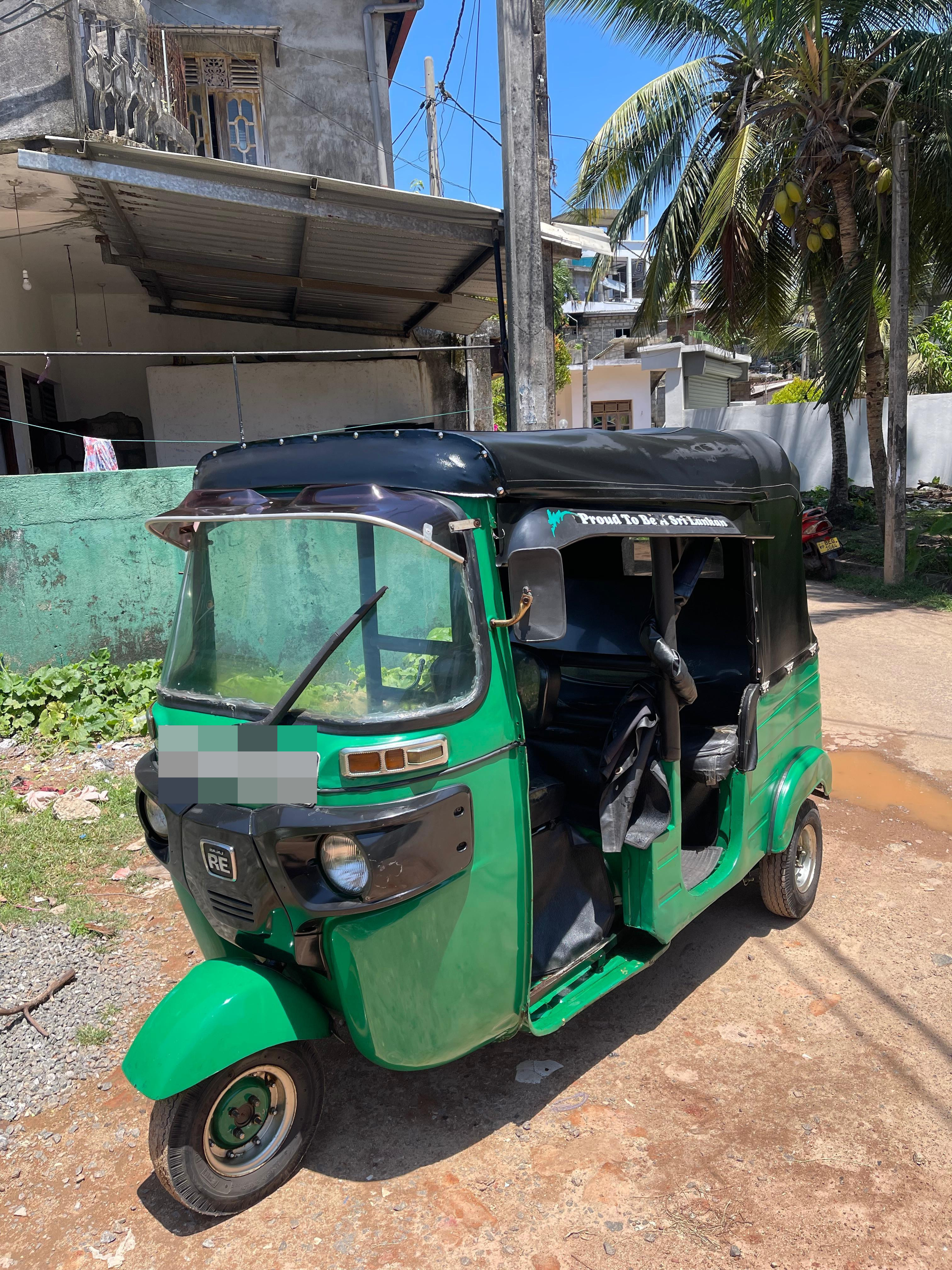 Bajaj Three Wheel 2014 - Used Three wheeler sale in Sri Lanka - patpat.lk