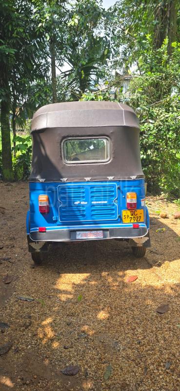 Bajaj Three Wheel 2005 - பயன்படுத்தப்பட்டது முச்சக்கர வண்டி sale in Sri Lanka - patpat.lk