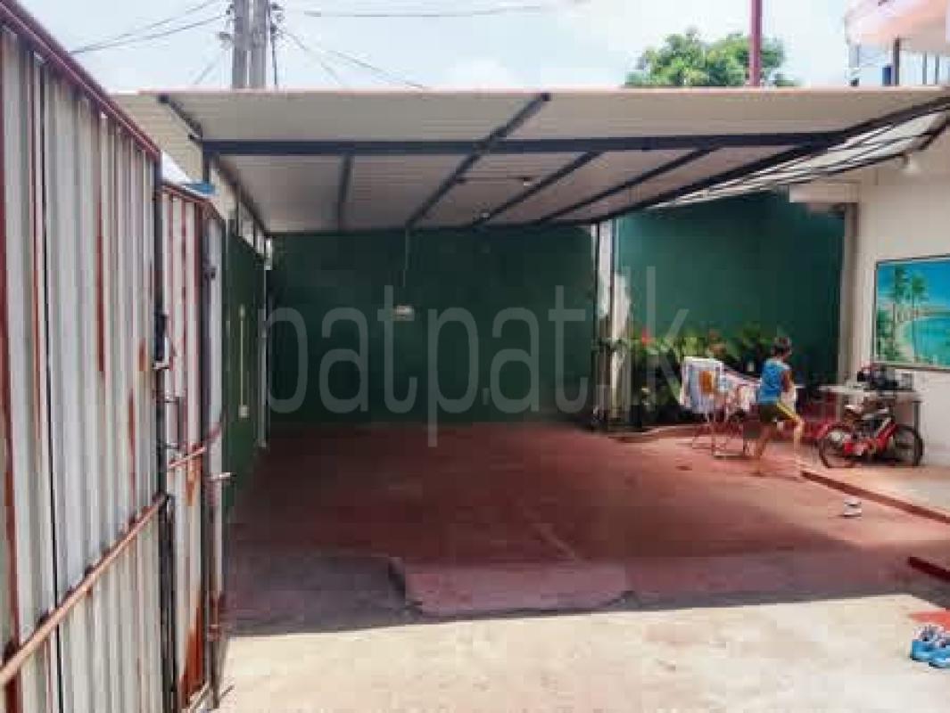 Advertisement image 4