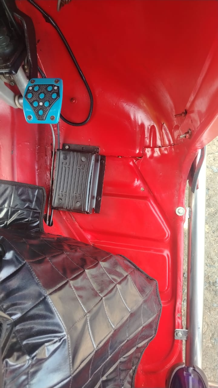 Bajaj Three Wheel 1999 - பயன்படுத்தப்பட்டது முச்சக்கர வண்டி sale in Sri Lanka - patpat.lk