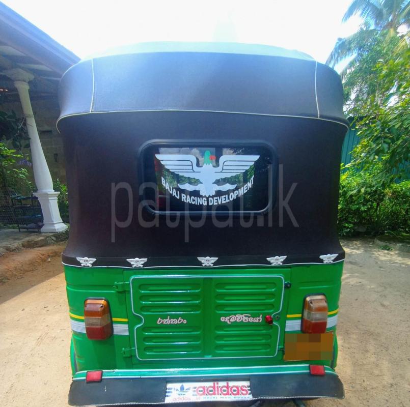 Bajaj Three Wheel 2003 - பயன்படுத்தப்பட்டது முச்சக்கர வண்டி sale in Sri Lanka - patpat.lk