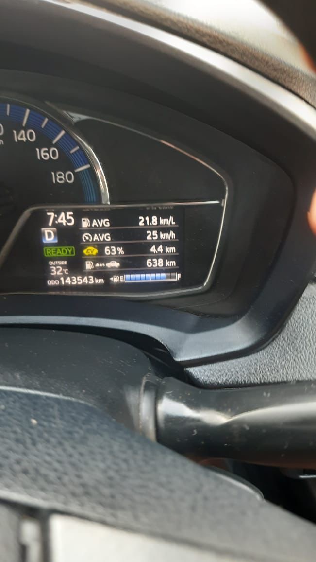 Toyota Axio 2016 - භාවිතා කරන ලද කාර් sale in Sri Lanka - patpat.lk