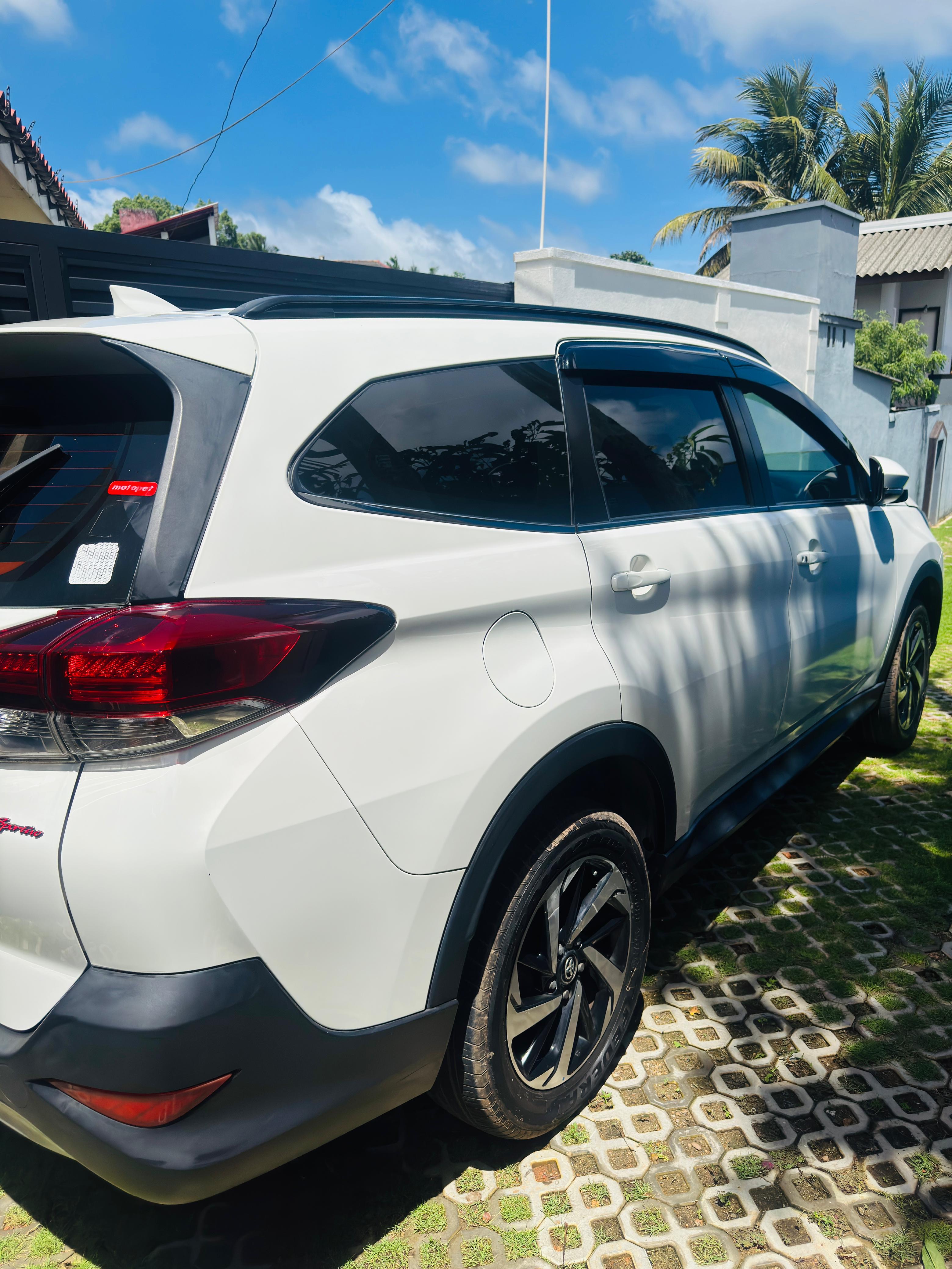 Toyota Rush 2019 - பயன்படுத்தப்பட்டது SUV sale in Sri Lanka - patpat.lk