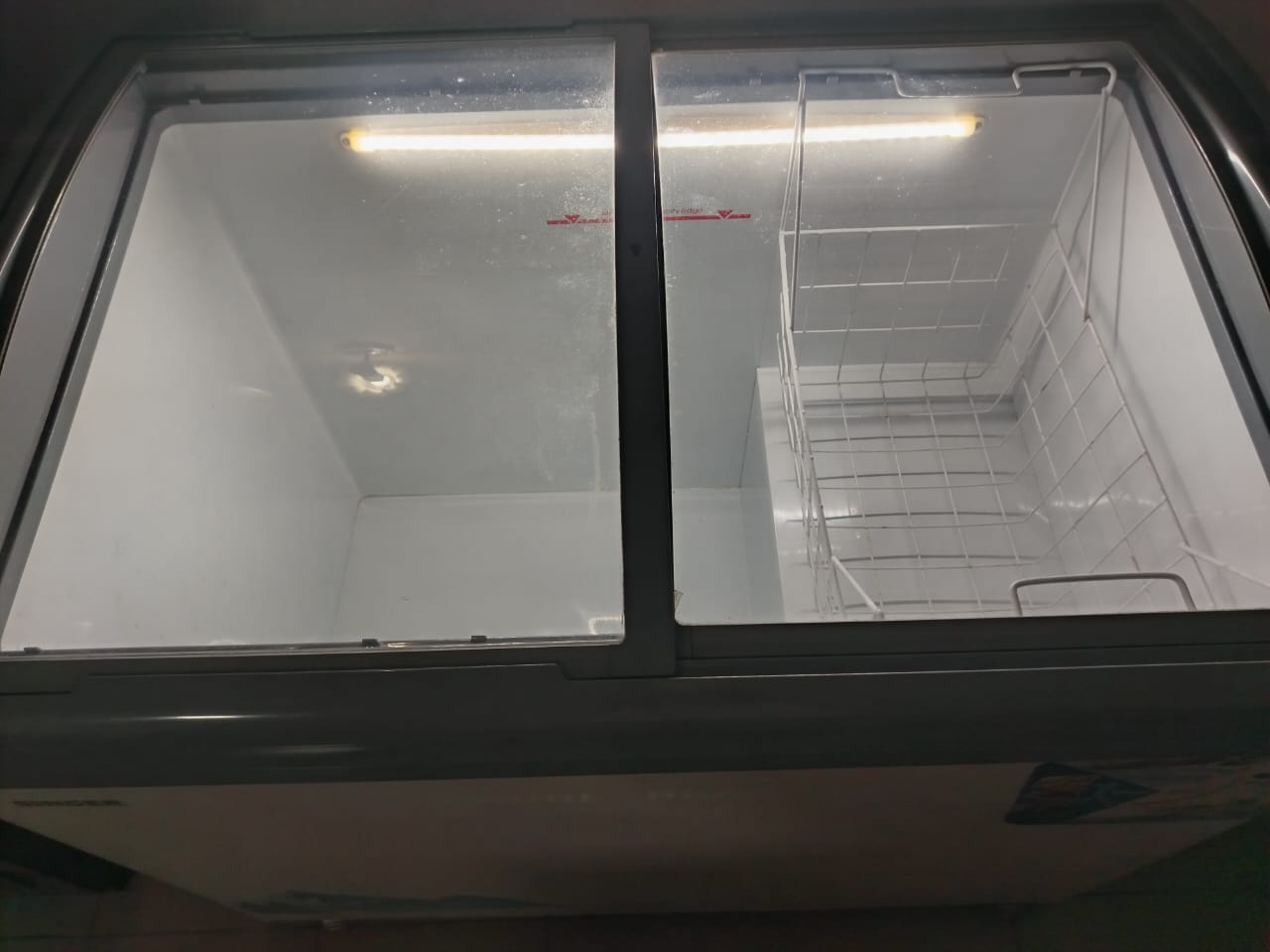 Singer Deep Freezer (3-in-1) – Glass Top – Excellent Condition