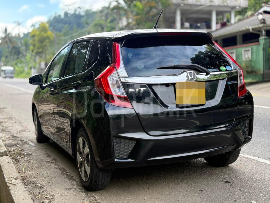 Advertisement image 4