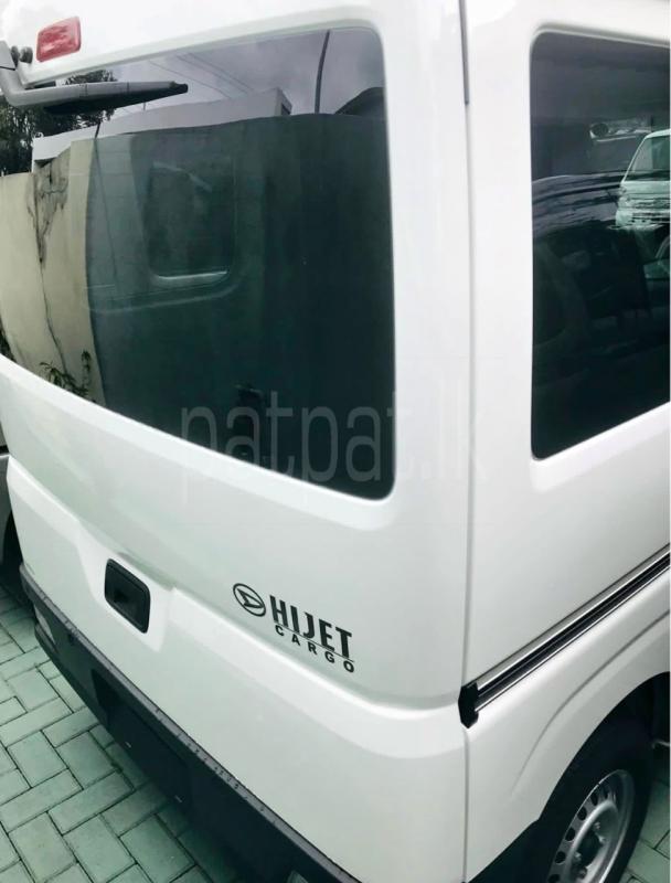 Advertisement image 2