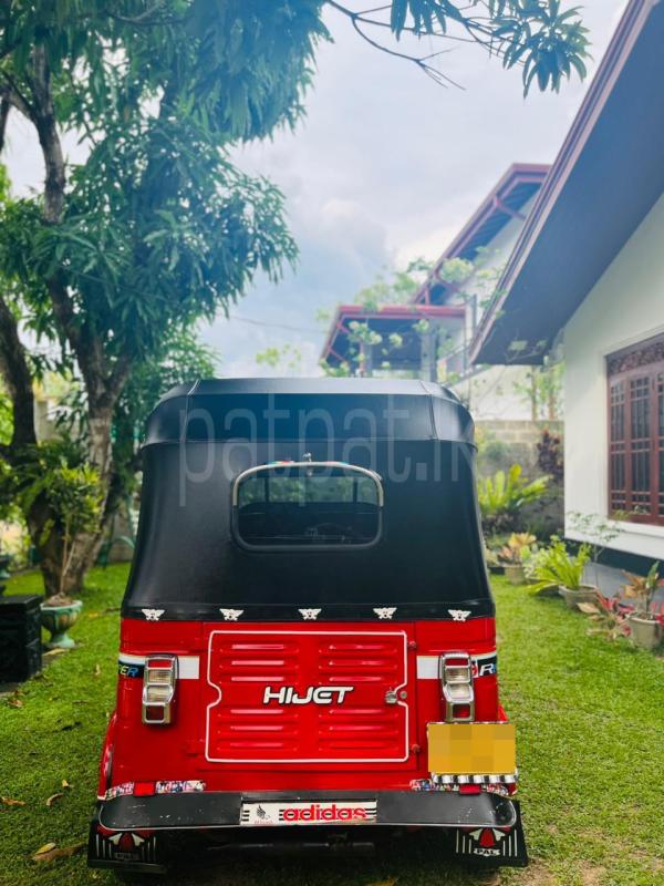 Bajaj Three Wheel 2009 - பயன்படுத்தப்பட்டது முச்சக்கர வண்டி sale in Sri Lanka - patpat.lk