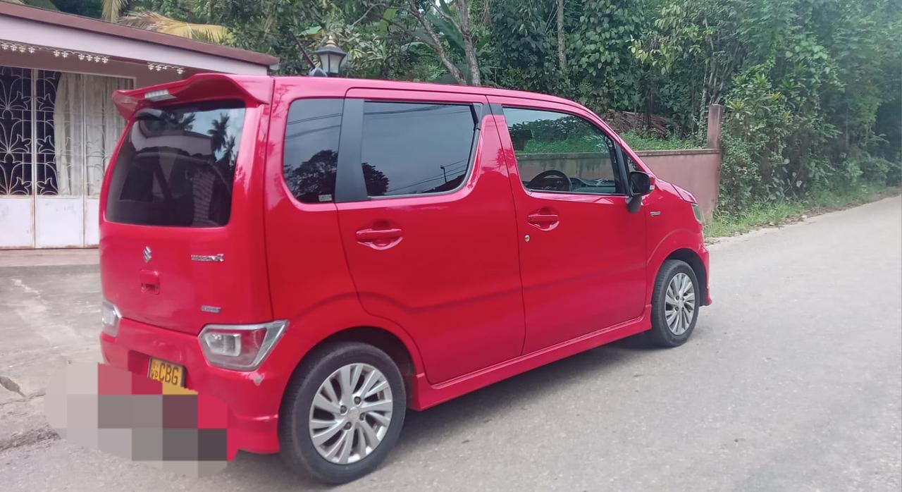 Suzuki Wagon R 2017 - භාවිතා කරන ලද කාර් sale in Sri Lanka - patpat.lk