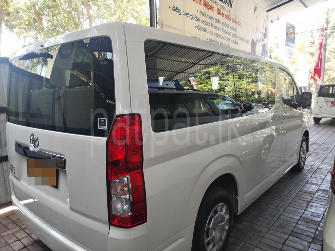 Toyota Hiace 2025 - අලුත් වෑන් රථය sale in Sri Lanka - patpat.lk