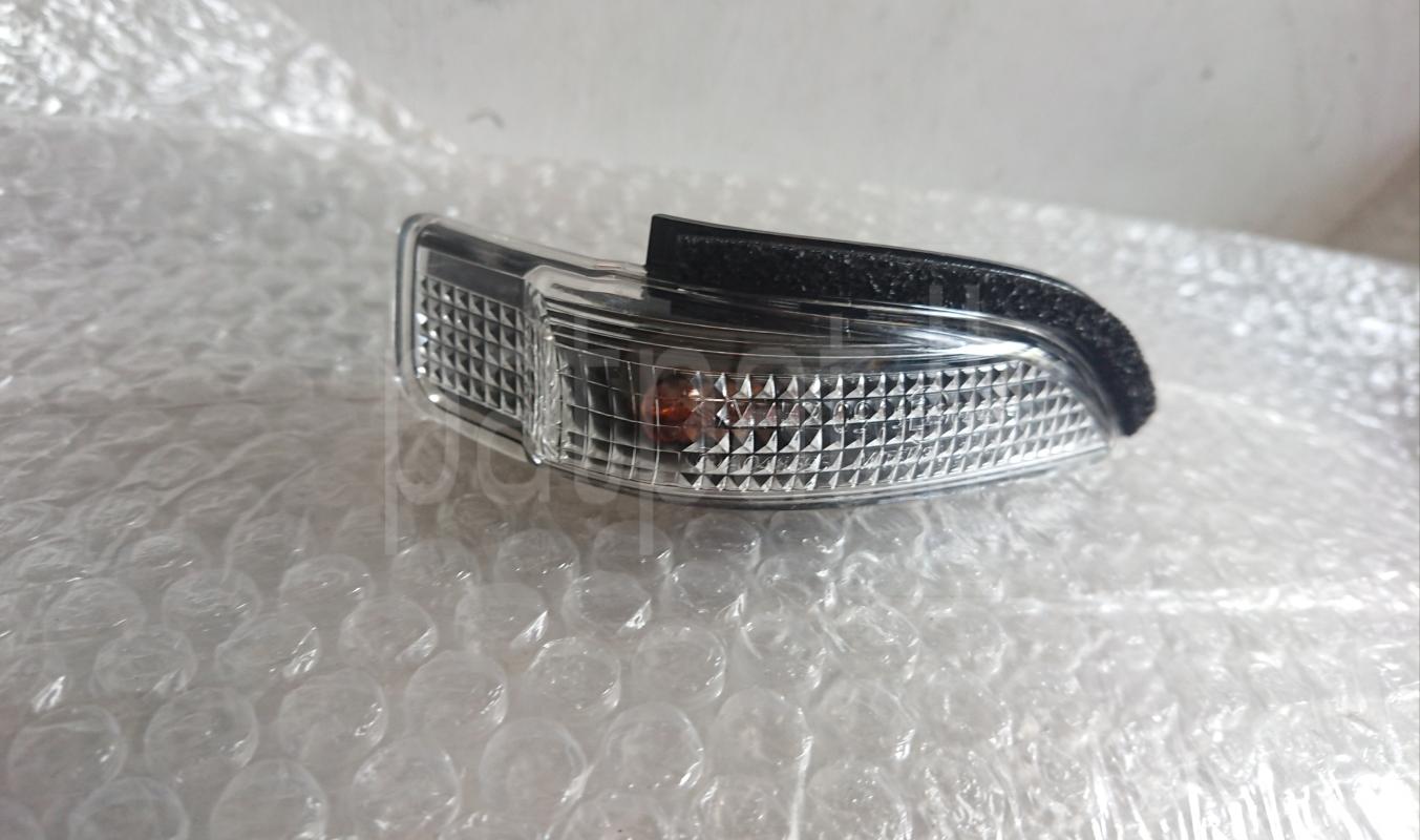 Toyota Vitz KSP130 side mirror signal light ads-image-1