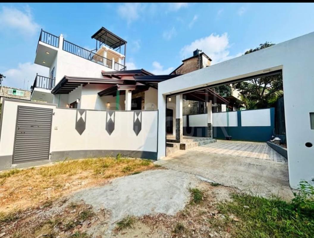 House for Sale in Ragama ads-image-1
