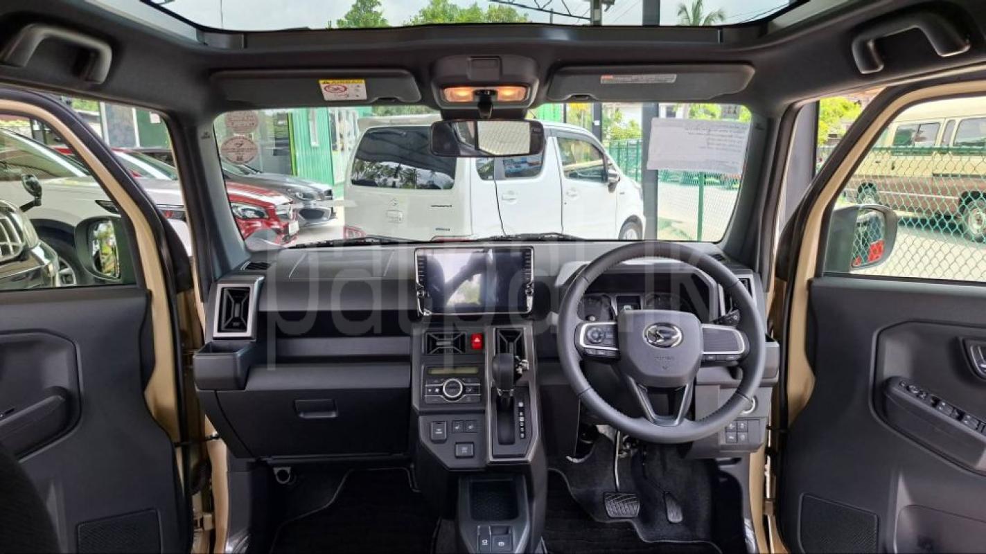 Advertisement image 4