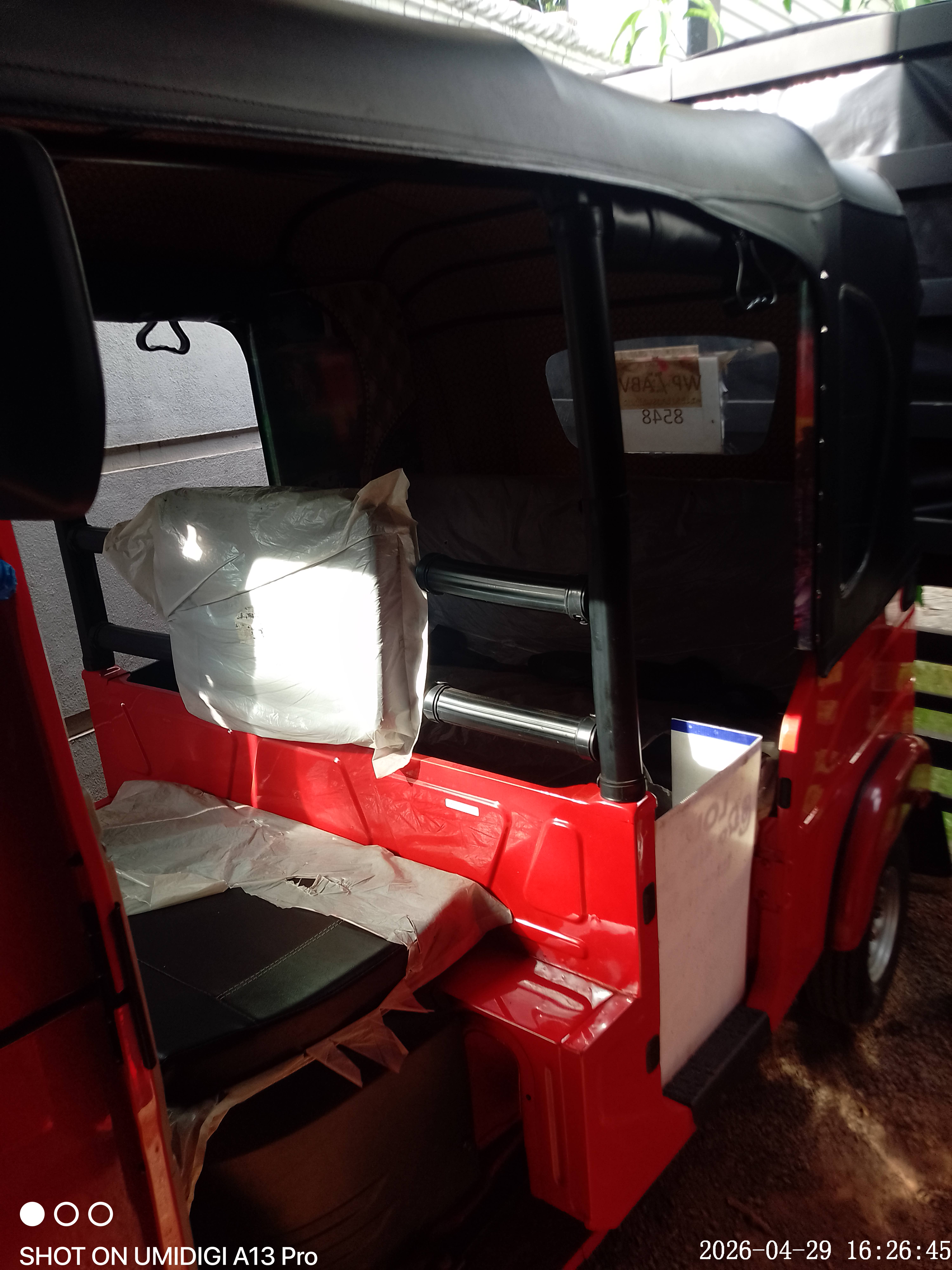 Bajaj Three Wheel 2025 - சான்றளிக்கப்பட்டது முச்சக்கர வண்டி sale in Sri Lanka - patpat.lk