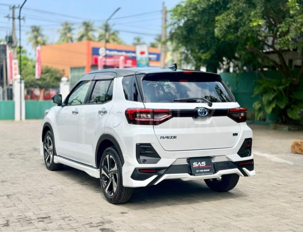 Advertisement image 4