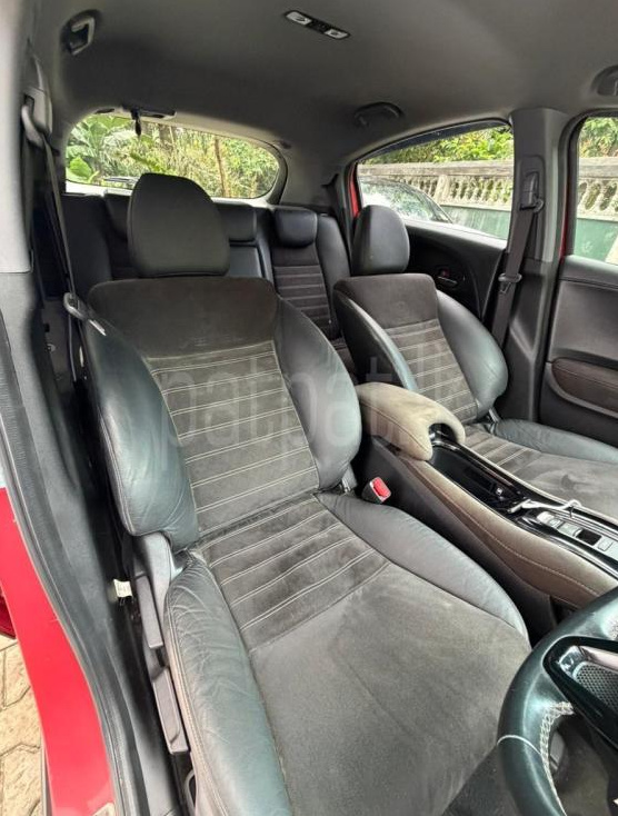 Honda Vezel 2018 - பயன்படுத்தப்பட்டது SUV sale in Sri Lanka - patpat.lk
