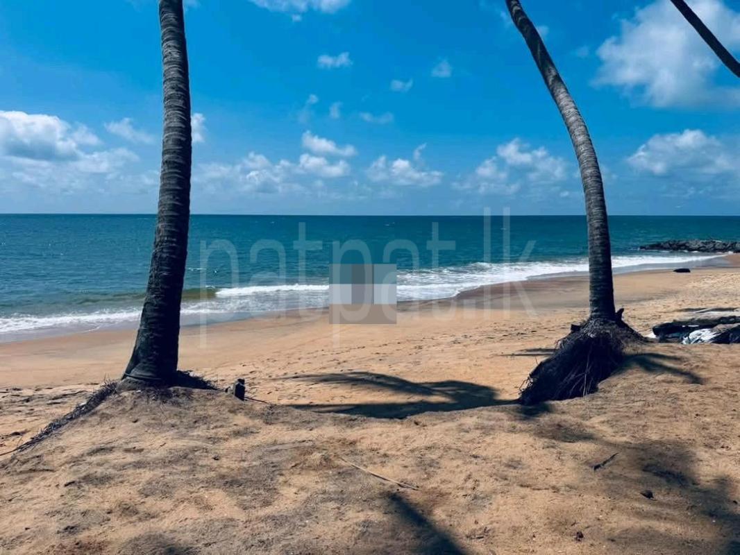 Residential Land for Sale in Marawila