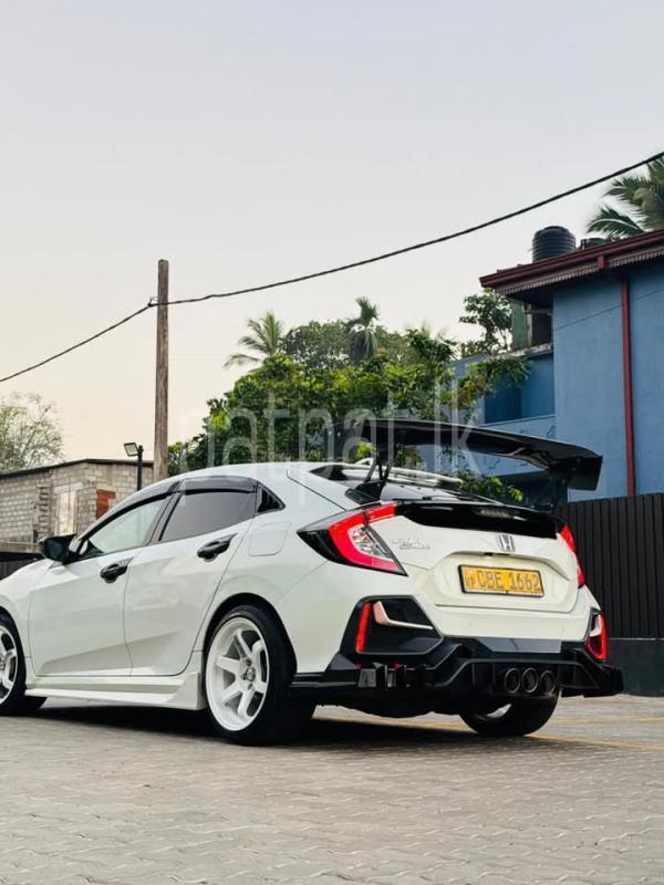 Advertisement image 5