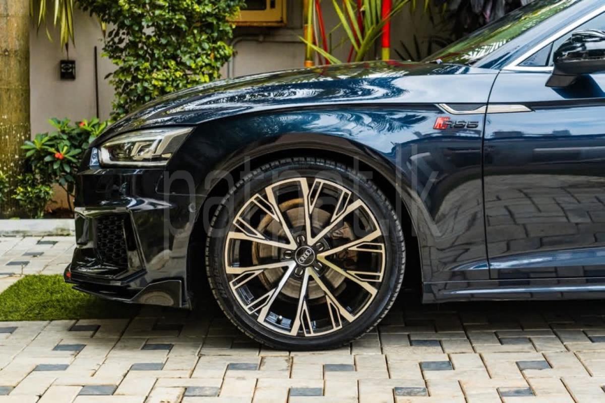 Advertisement image 5