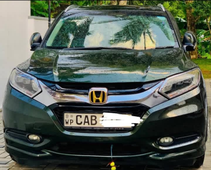 Honda Vezel 2014 - Used SUV sale in Sri Lanka - patpat.lk